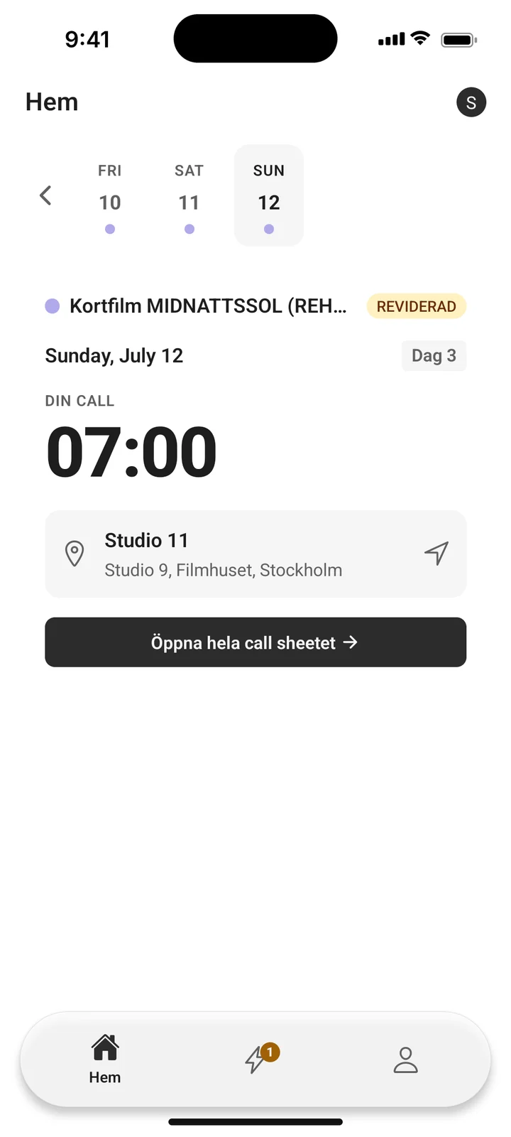 Crew-appens hemvy: din call klockan 07:00 dag 3, plats Studio 9 på Filmhuset, och en knapp för att öppna hela dagschemat.